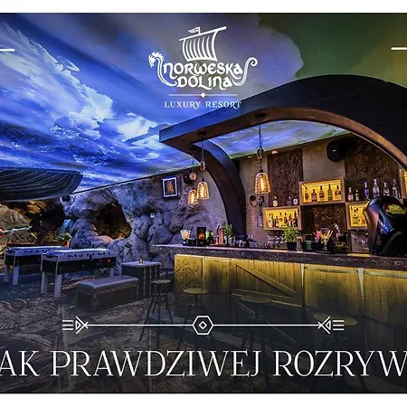 Panorama Gor - Centrum Miasta Z Widokiem Na Szrenice *