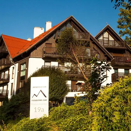 Panorama Gor - Centrum Miasta Z Widokiem Na Szrenice * Szklarska Poreba