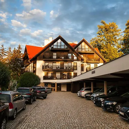 Panorama Gor - Centrum Miasta Z Widokiem Na Szrenice *