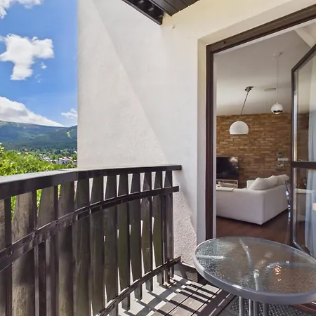 Apartman Panorama Gor - Centrum Miasta Z Widokiem Na Szrenice