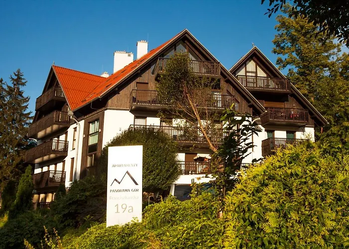 Panorama Gor - Centrum Miasta Z Widokiem Na Szrenice * Szklarska Poręba